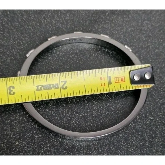 NWOT COACH Hematite Signature Sculpted C Bangle Bracelet Silver Metallic - Picture 4 of 4